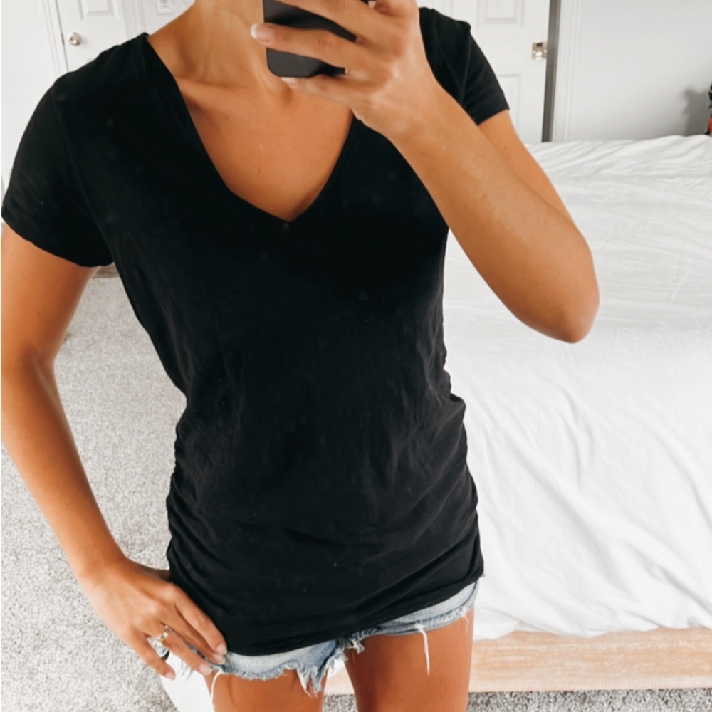 Old Navy Maternity T Shirt